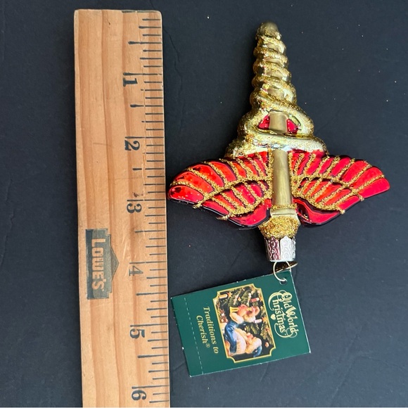 Medical Symbol Glass Christmas Ornament - Picture 6 of 7